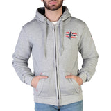 Geographical Norway - Glacier100_man