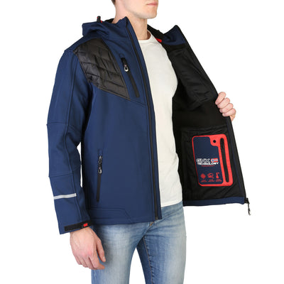 Geographical Norway - Tarknight_man